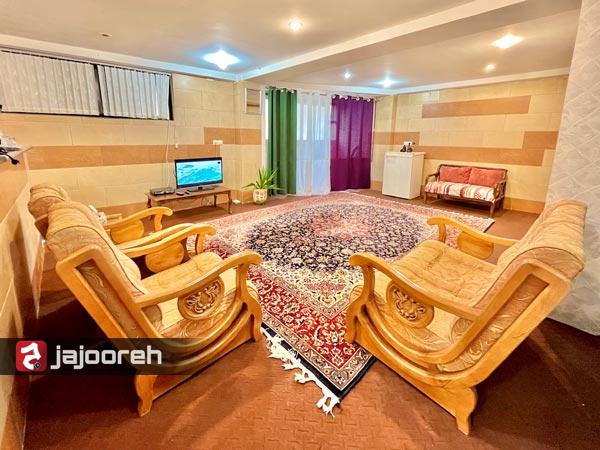 اجاره ویلایی حافظیه با پارکینگ اختصاصی