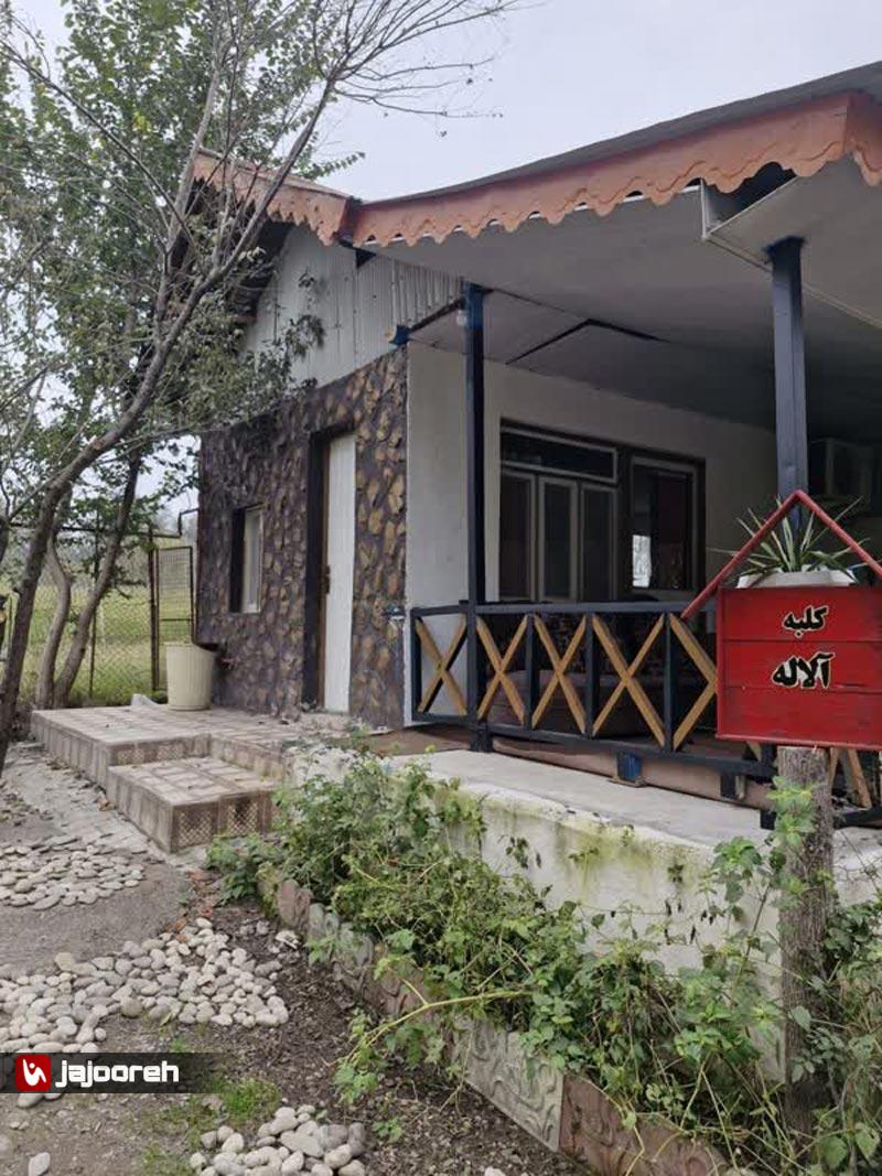 اجاره کلبه در باغ بزرگ سراوان
