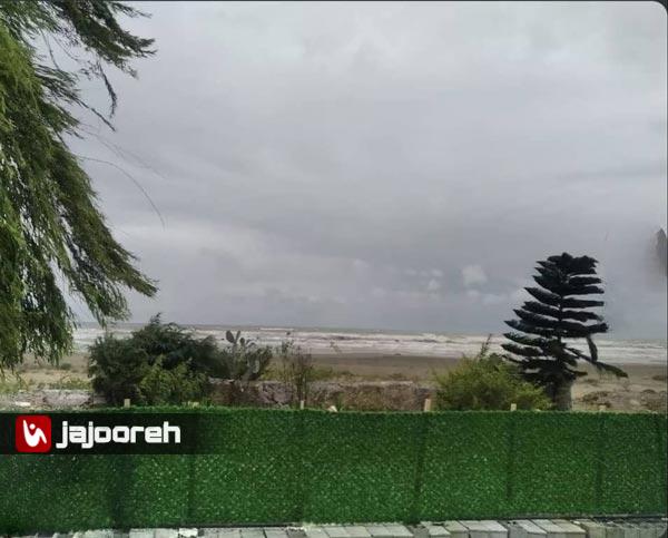 اجاره ویلای ساحلی چسبیده به دریا در نور