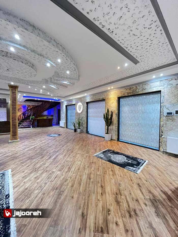 اجاره عمارت با استخر سرپوشیده در رودهن
